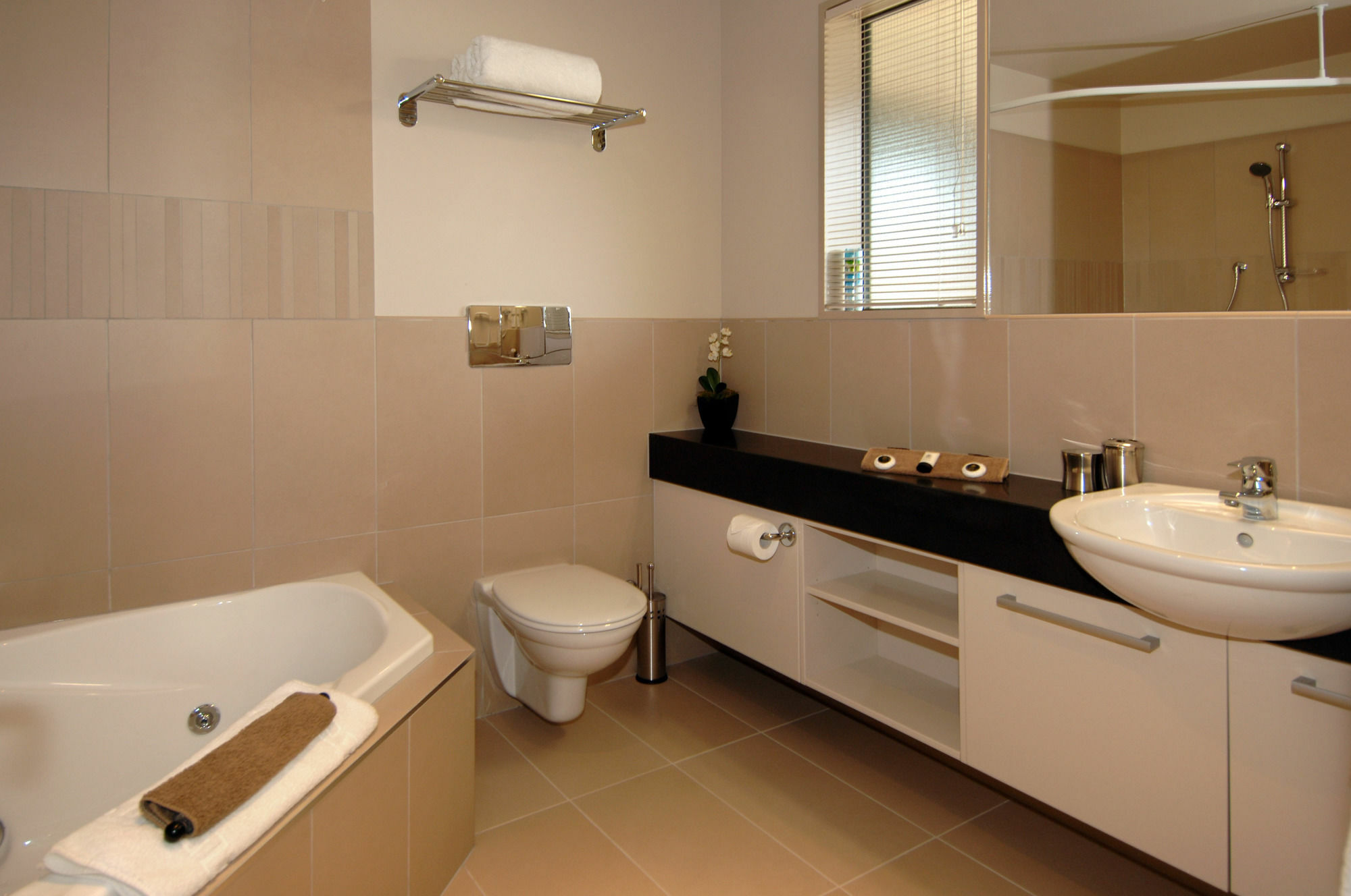 Palazzo Motor Lodge Nelson Dış mekan fotoğraf Bathroom